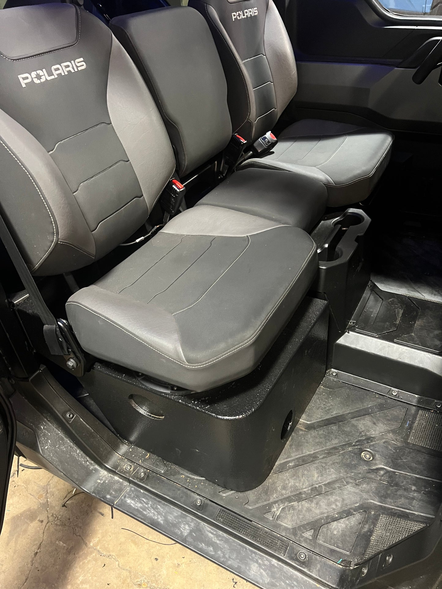 RANGER 1500 ported underseat 10” box