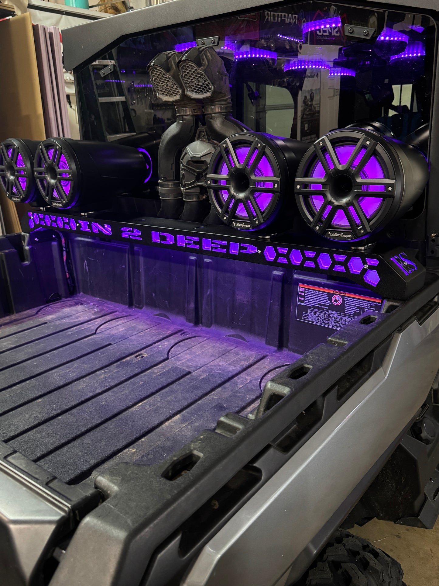 CANAM DEFENDER BED TOWER BAR